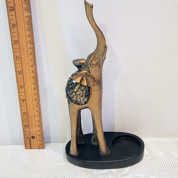 2 piece gold Tone Elephant statue/Figurines, tea light holders - Picture 6 of 7